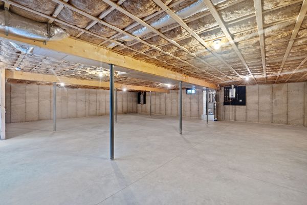 Basement Cement Pouring in Bend