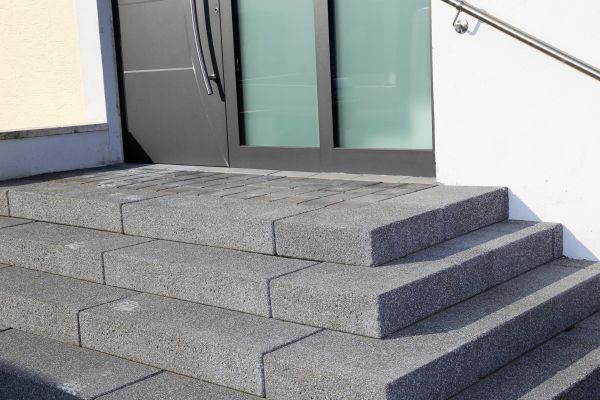 Custom Steps Installation in Bend
